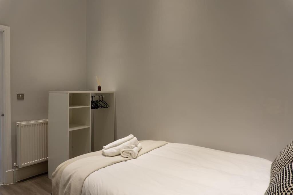 Spacious Apartment In City Centre - Free Parking Nottingham Exteriör bild