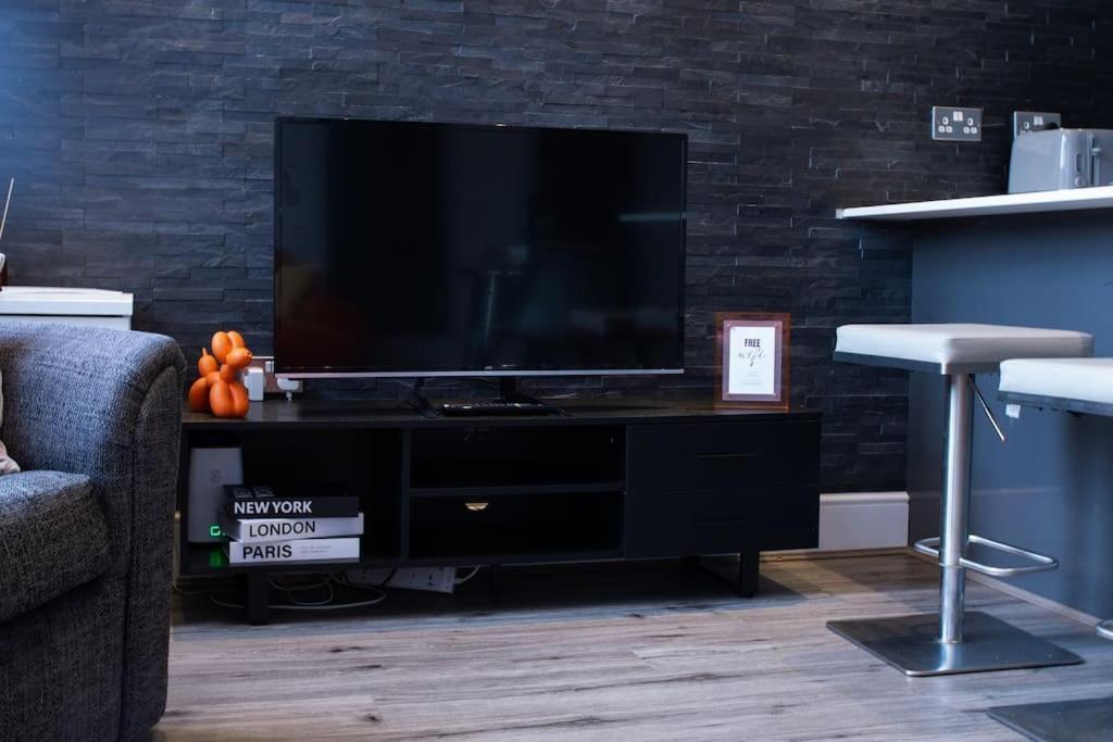 Spacious Apartment In City Centre - Free Parking Nottingham Exteriör bild